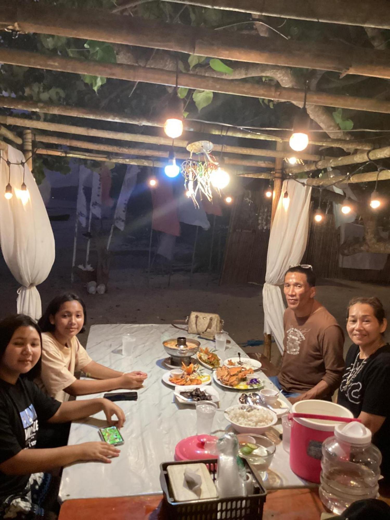 Malee Homestay Ko Por Exteriör bild